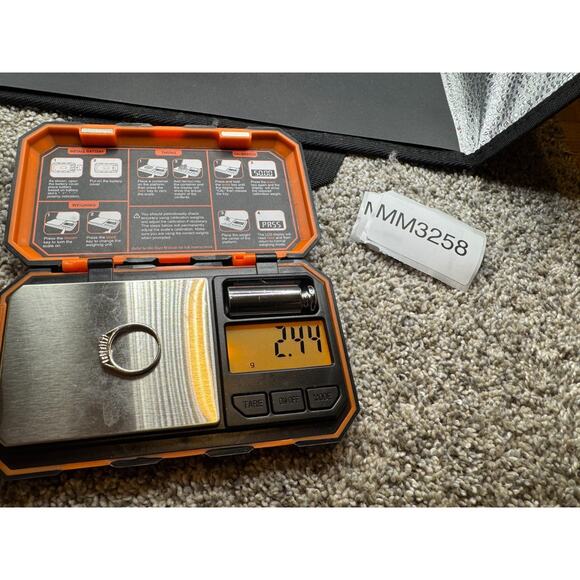 Vtg Avon Signed Sterling Silver 925 Triple Clear Round Cut Stone Ring Sz 6.75 - Picture 9 of 9